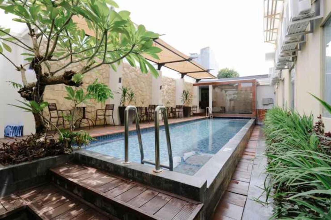 Favor Hotel Makassar City Center By Life Kültér fotó