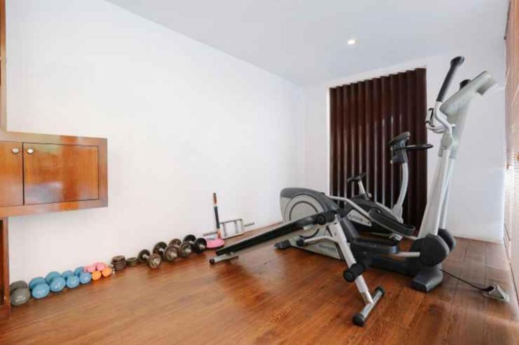 Favor Hotel Makassar City Center By Life Kültér fotó